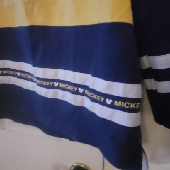 Disney sweatshirt, Size L - Picture 3 of 10